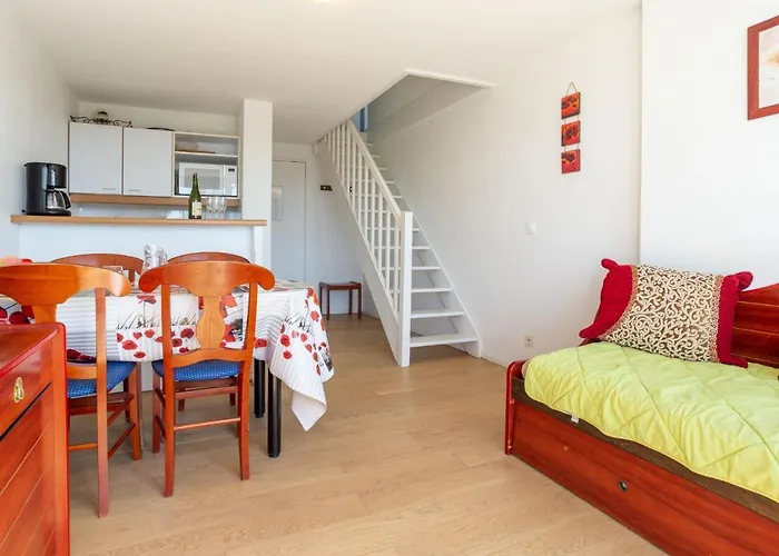 Port Guillaume-6 By Interhome Кабур